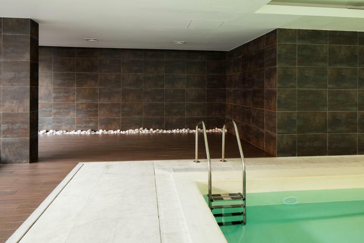 Skyscraper Riverview Lisbon With Indoor Pool 外观 照片